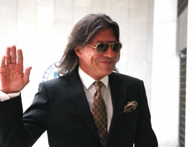 Μαραθώνας: Χωρίς Η. Ψινάκη το δημοτικό συμβούλιο αλλά με έντονη κριτική προς εκείνον (LIVE βίντεο)